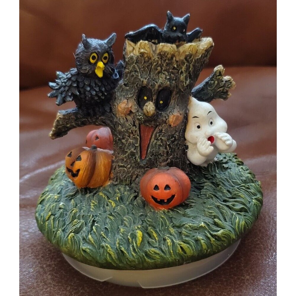 Halloween Candle Topper With Tuscany Candle Co Ocean View Scented Soy Candle